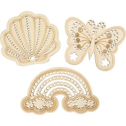 Træfigur med huller