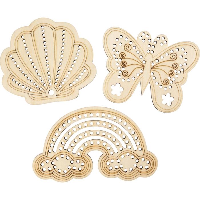 Træfigur med huller, Regnbue, musling, sommerfugl, str. 7,5-13 cm, 6 stk./ 1 pk.