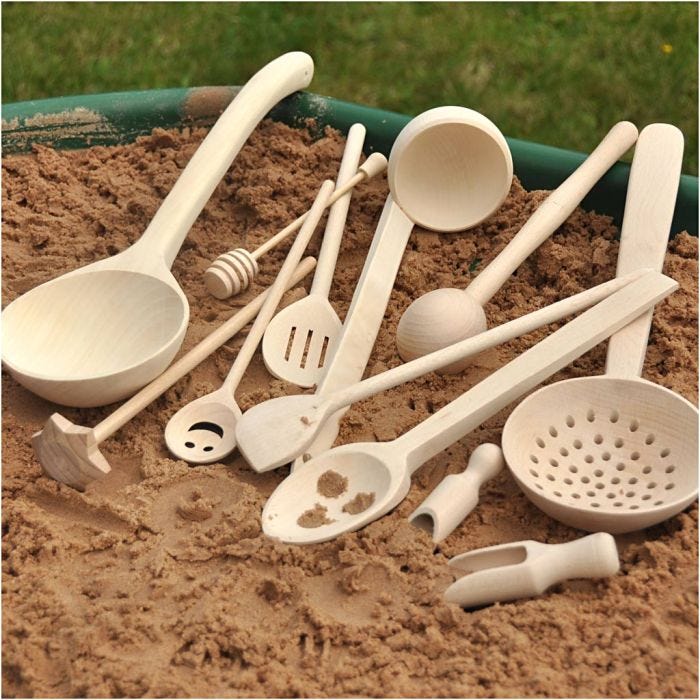 Køkkenredskaber i træ, str. 9-45 cm, 12 stk./ 1 pk.