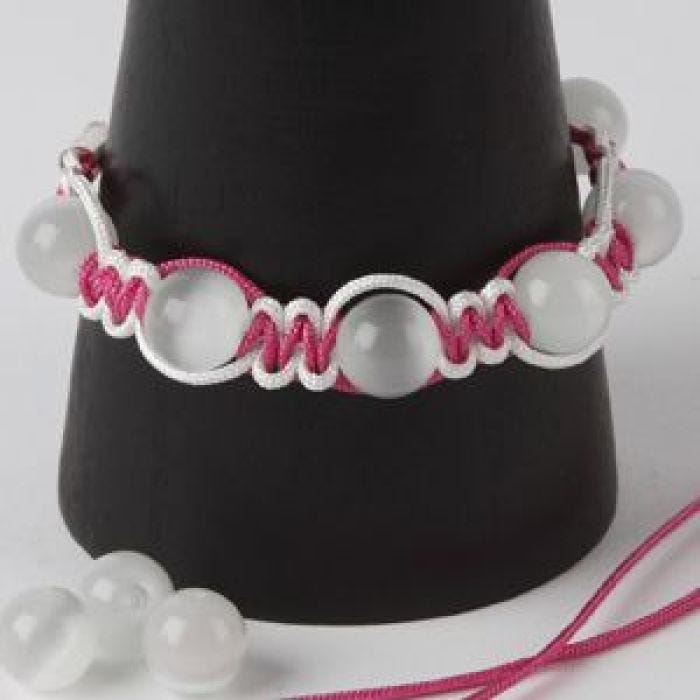 Knyttet armbånd