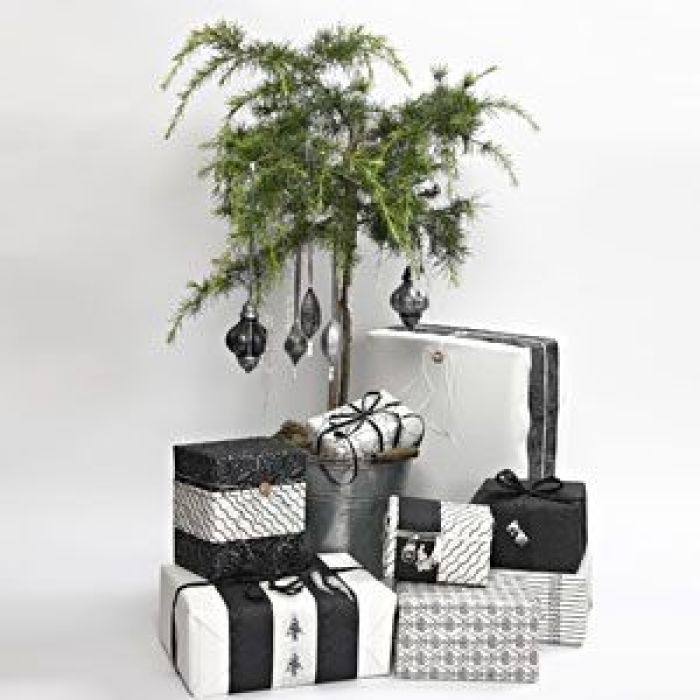 Gaveindpakning i sort og hvidt