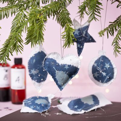Stof julepynt med cyanotypi