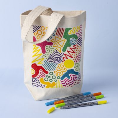 Lille mulepose med tuschmønster