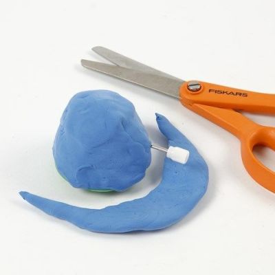 Bev&aelig;gelige figurer af mekaniske dele med Silk Clay