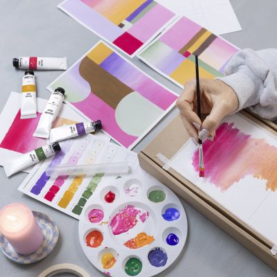 Grafiske illustrationer med gouachemaling