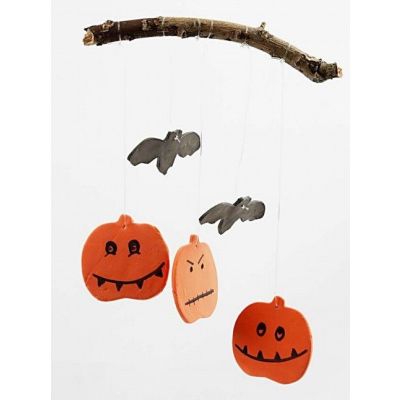 Græskar og flagermus ophæng af Silk Clay til halloween