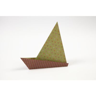 Origami båd
