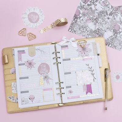 Dekoreret 5-ugers plan til Bullet journal og kalender