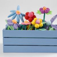 Altankasse med blomster af Silk Clay og Foam Clay